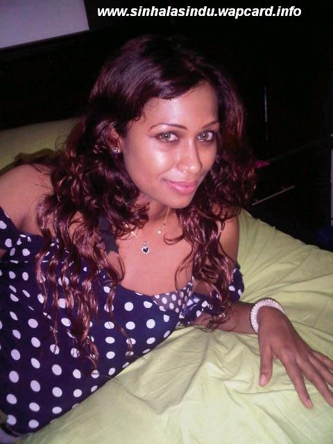 sajeewani%20perera%202%20www.sinhalasindu.wapcard.info.jpg